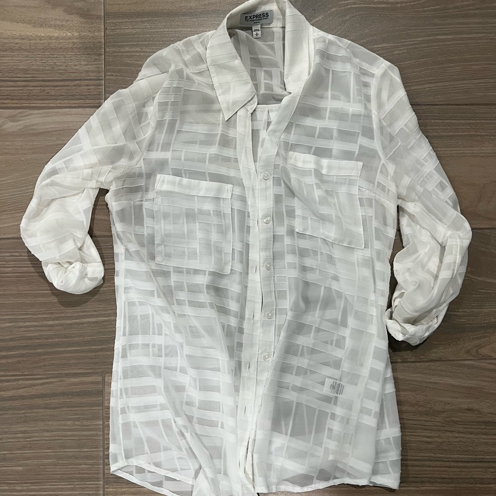 3 Express Portofino button up tops